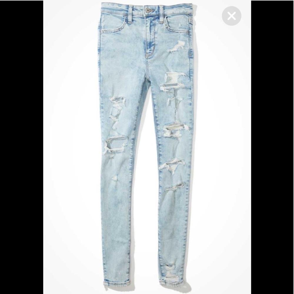 American Eagle 🦅 Rip Jeans